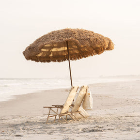 ciroa patio umbrella Coors Light Shop keeping walkways and seating areas open Caravita Samara Square Umbrella. Outdoor,